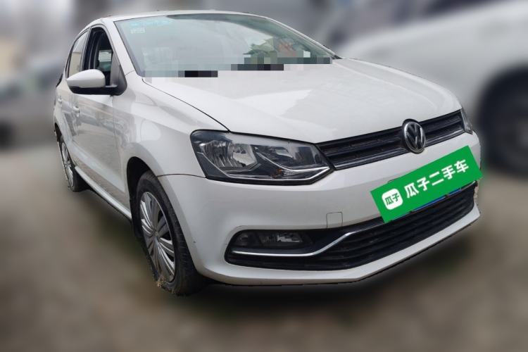 Used Volkswagen Polo 2016 1.6L Automatic Comfort Model Front Right 45 Deg