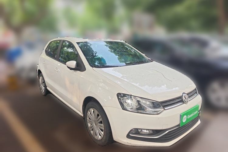 Used Volkswagen Polo 2016 1.6L Automatic Comfort Model Front Right 45 Deg