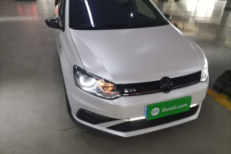 Used Volkswagen Polo 2016 1.4TSI GTI Front Right 45 Deg