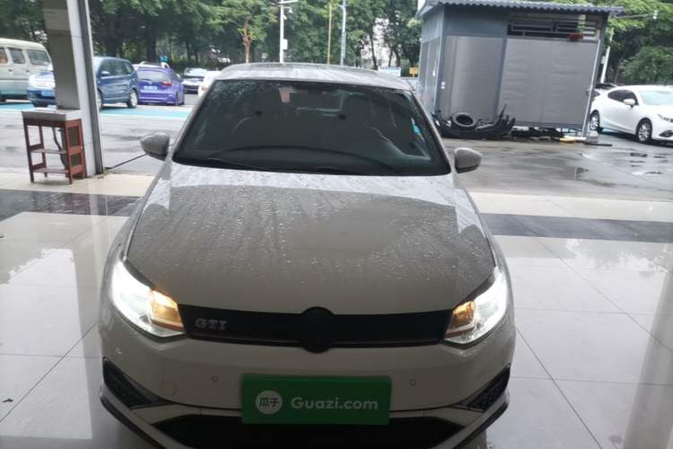 Used Volkswagen Polo 2016 1.4TSI GTI Front