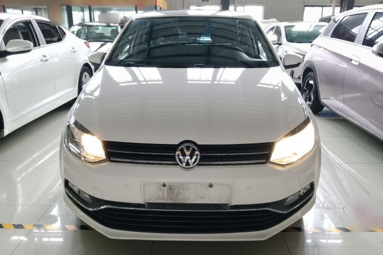 Used Volkswagen Polo 2016 1.6L Automatic Luxury Model Front