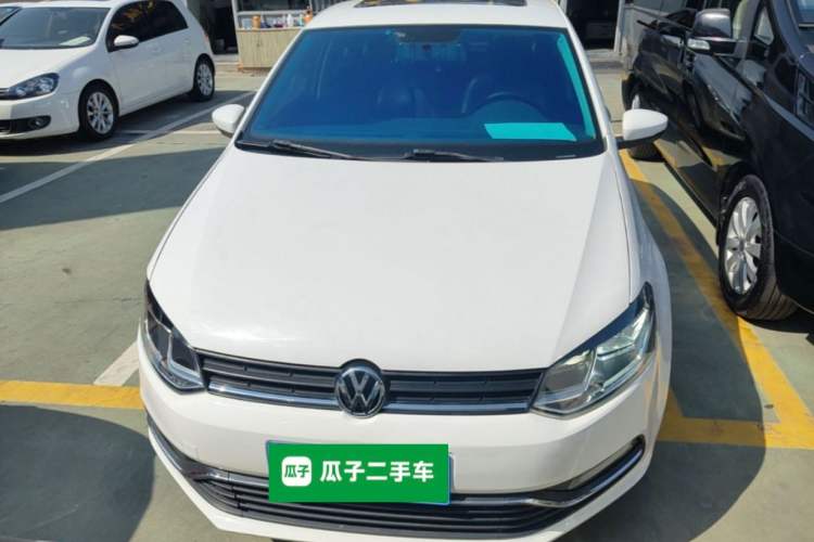Used Volkswagen Polo 2016 1.6L Automatic Comfort Model Front