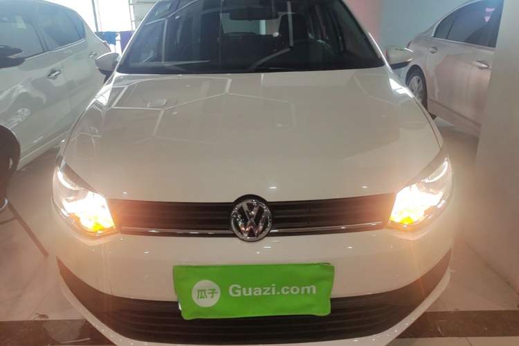 Used Volkswagen Polo 2016 1.4L Automatic Trendy Model Front