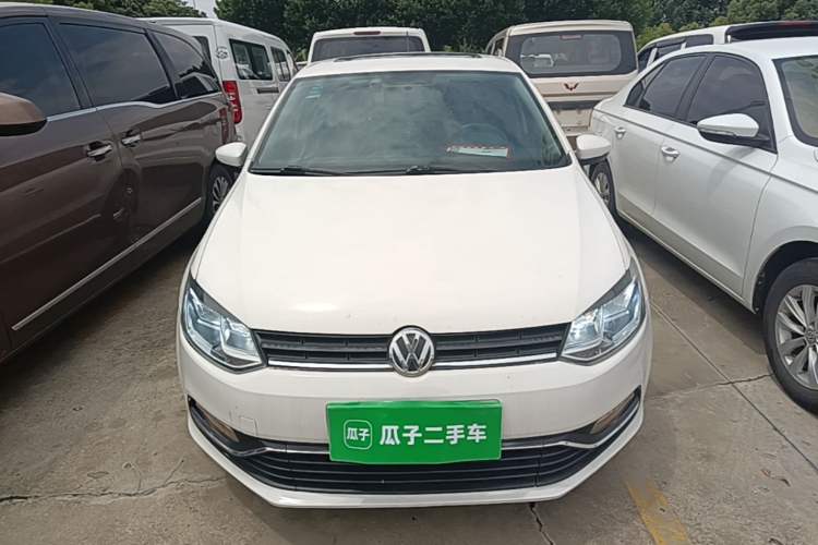 Used Volkswagen Polo 2016 1.6L Automatic Comfort Model Front