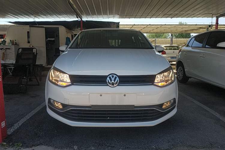 Used Volkswagen Polo 2016 1.6L Automatic Comfort Model Front