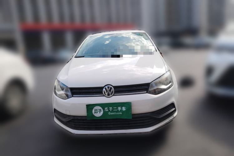 Used Volkswagen Polo 2016 1.4L Manual Fashion Model Front
