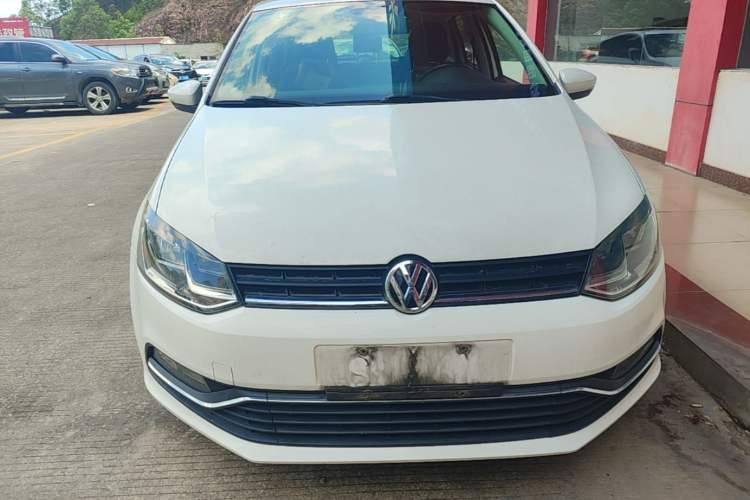 Used Volkswagen Polo 2016 1.6L Automatic Comfort Model Front