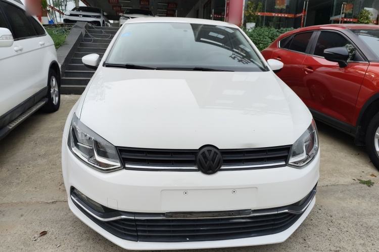 Used Volkswagen Polo 2016 1.6L Automatic Comfort Model Front