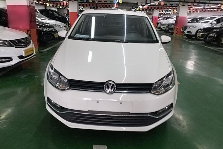Used Volkswagen Polo 2016 1.6L Automatic Comfort Model Front