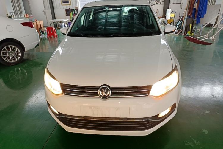 Used Volkswagen Polo 2016 1.6L Automatic Luxury Model Front