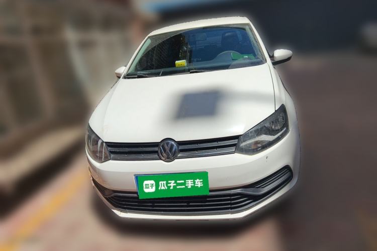 Used Volkswagen Polo 2016 1.4L Manual Fashion Model Front