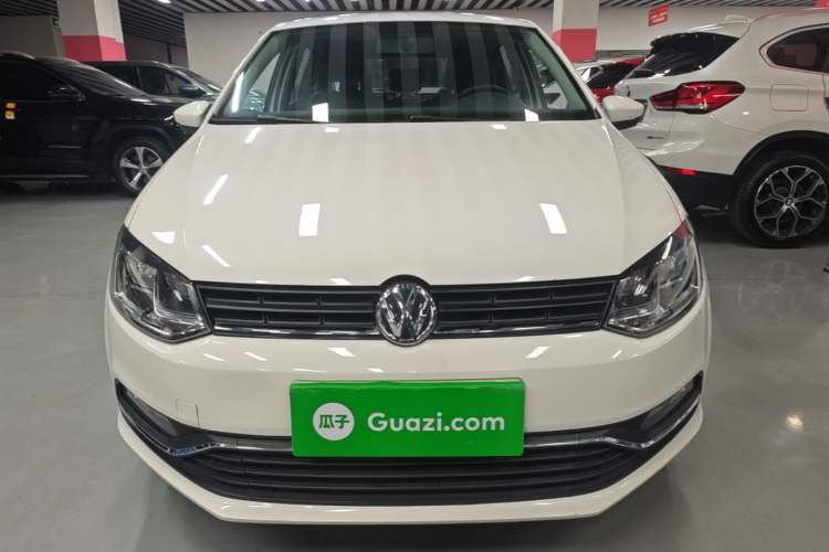 Used Volkswagen Polo 2016 1.6L Automatic Comfort Model Front