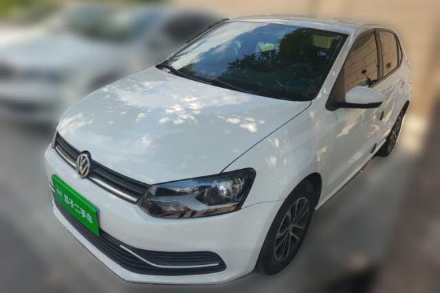 Used Volkswagen Polo 2016 1.4L Manual Fashion Model
