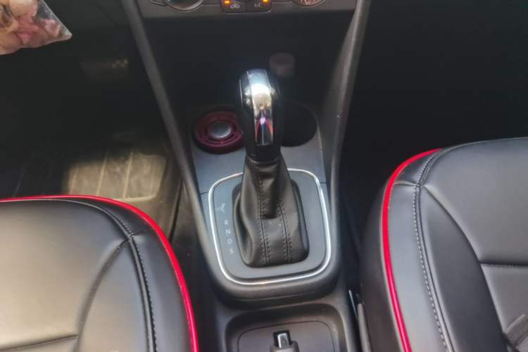 Used Volkswagen Polo 2016 1.4L Automatic Trendy Model Gear Lever