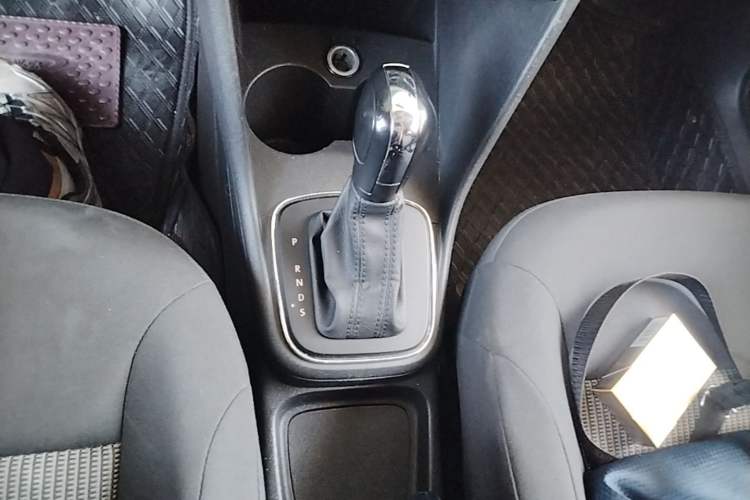 Used Volkswagen Polo 2016 1.4L Automatic Trendy Model Gear Lever