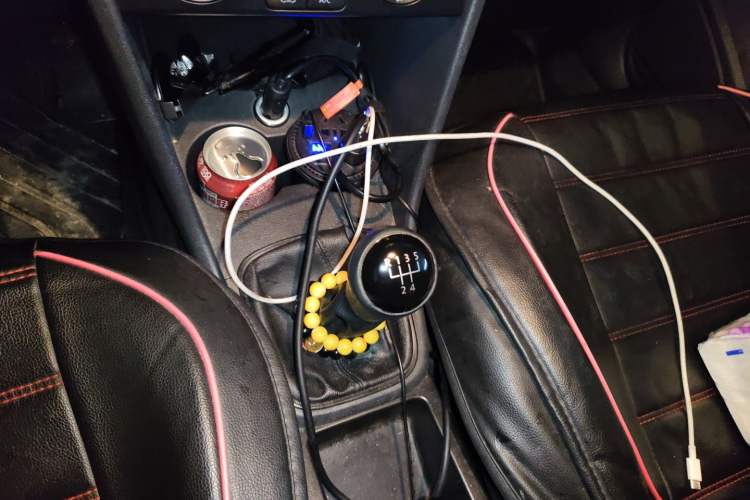 Used Volkswagen Polo 2016 1.4L Manual Fashion Model Gear Lever