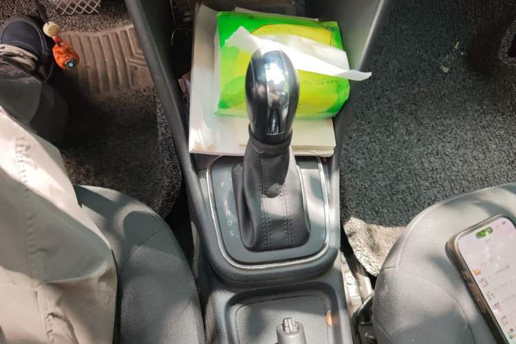 Used Volkswagen Polo 2016 1.4L Automatic Trendy Model Gear Lever