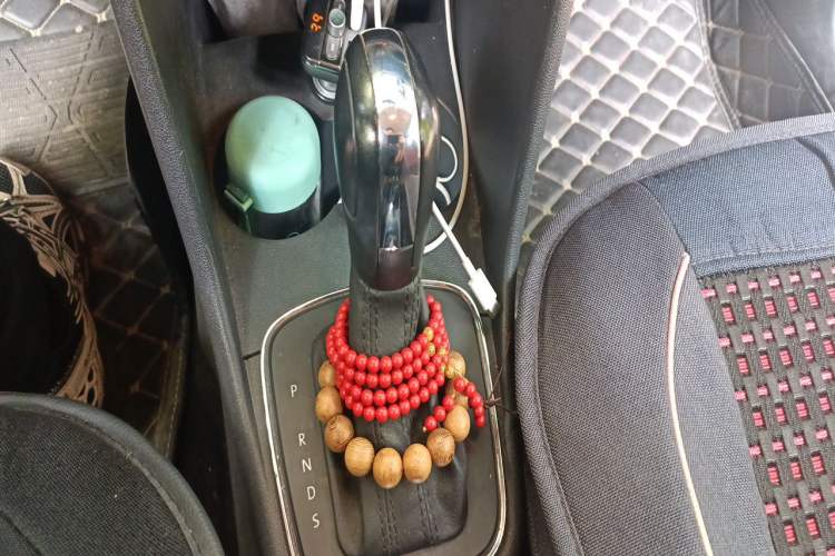 Used Volkswagen Polo 2016 1.4L Automatic Trendy Model Gear Lever