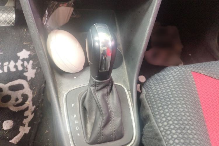 Used Volkswagen Polo 2016 1.4L Automatic Trendy Model Gear Lever