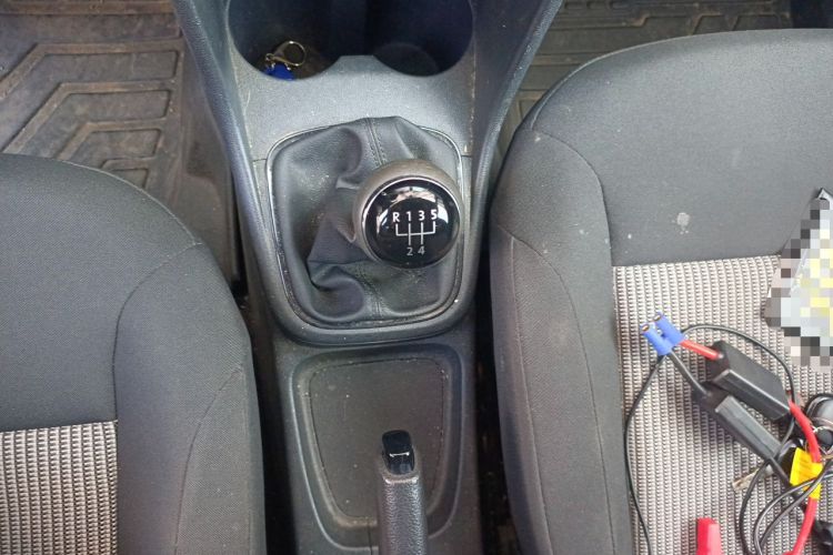 Used Volkswagen Polo 2016 1.4L Manual Fashion Model Gear Lever