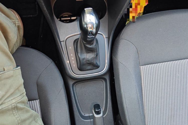 Used Volkswagen Polo 2016 1.4L Automatic Trendy Model Gear Lever