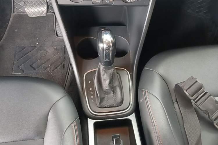 Used Volkswagen Polo 2016 1.4L Automatic Trendy Model Gear Lever