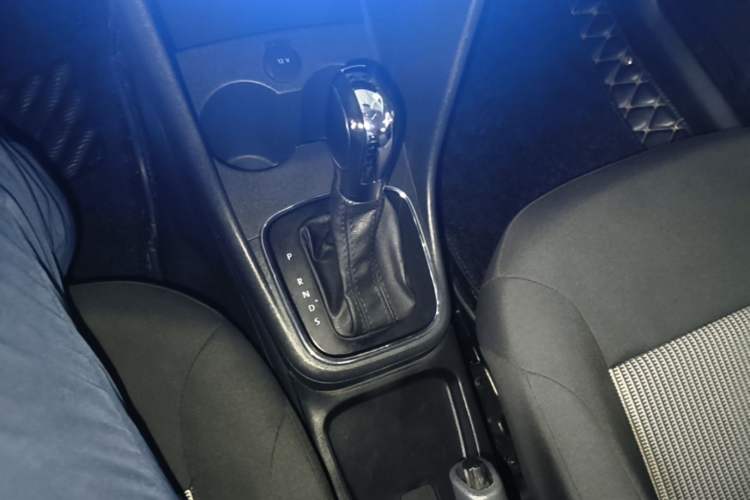 Used Volkswagen Polo 2016 1.4L Automatic Trendy Model Gear Lever