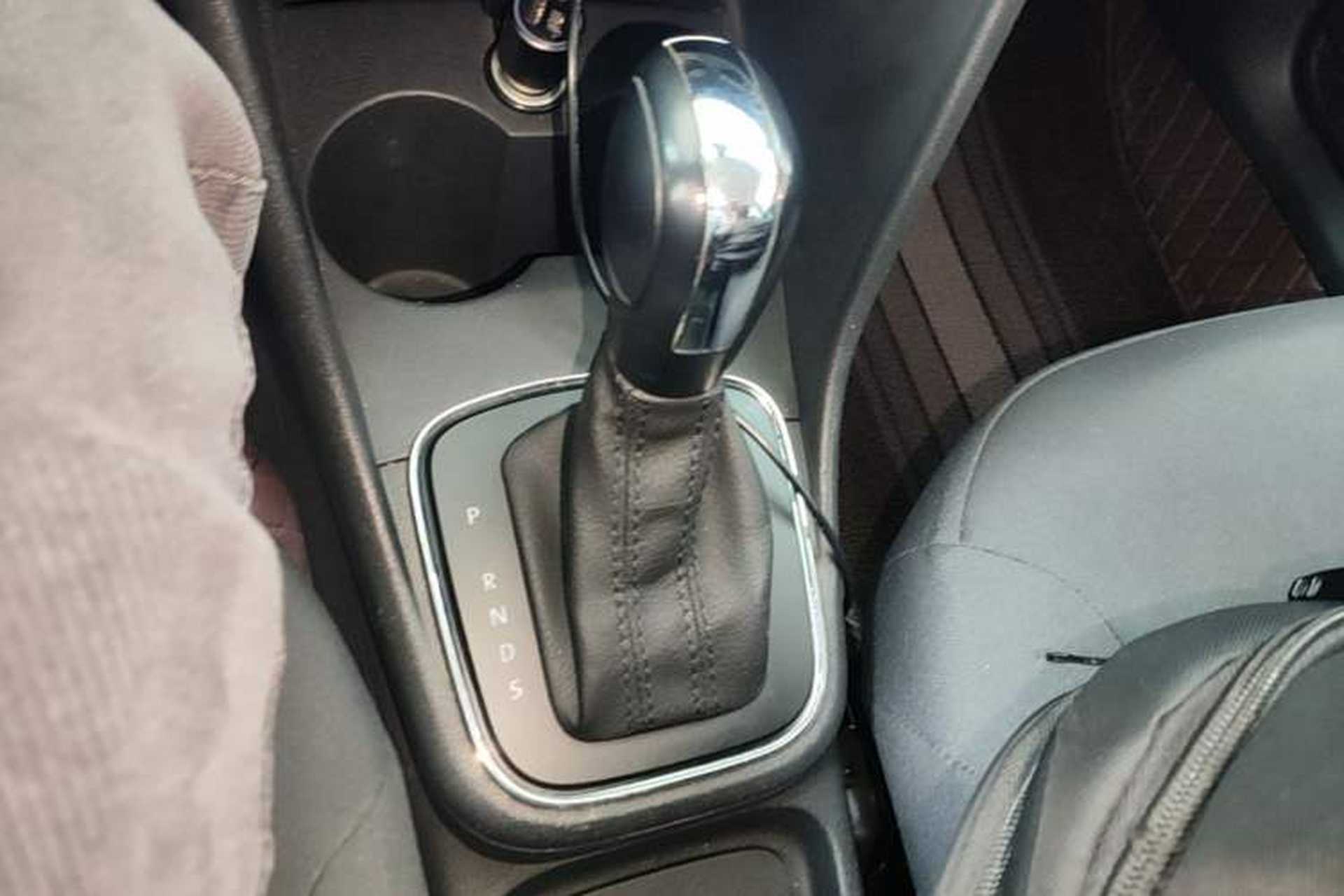 Used Volkswagen Polo 2016 1.4L Automatic Trendy Model Gear Lever