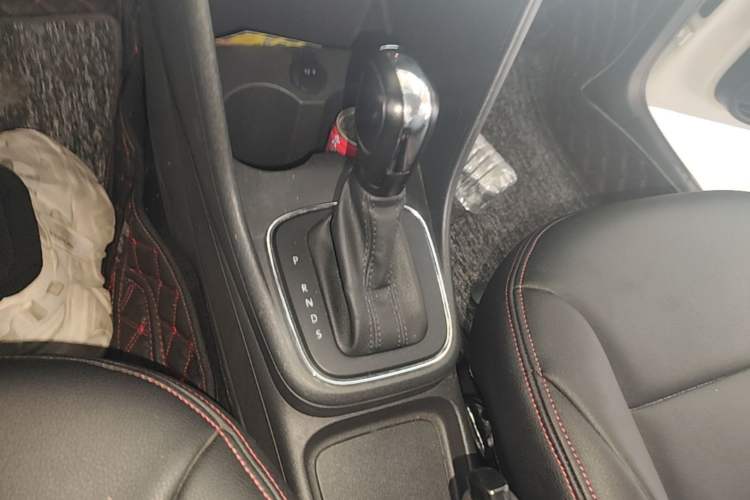 Used Volkswagen Polo 2016 1.4L Automatic Trendy Model Gear Lever