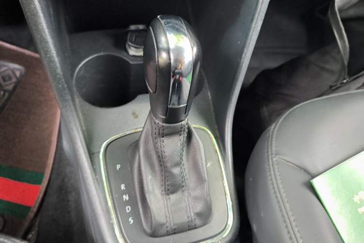 Used Volkswagen Polo 2016 1.4L Automatic Trendy Model Gear Lever