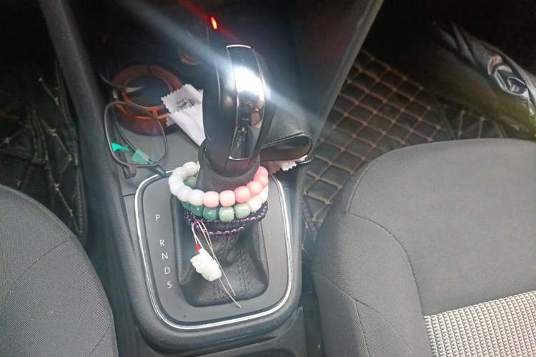 Used Volkswagen Polo 2016 1.4L Automatic Trendy Model Gear Lever