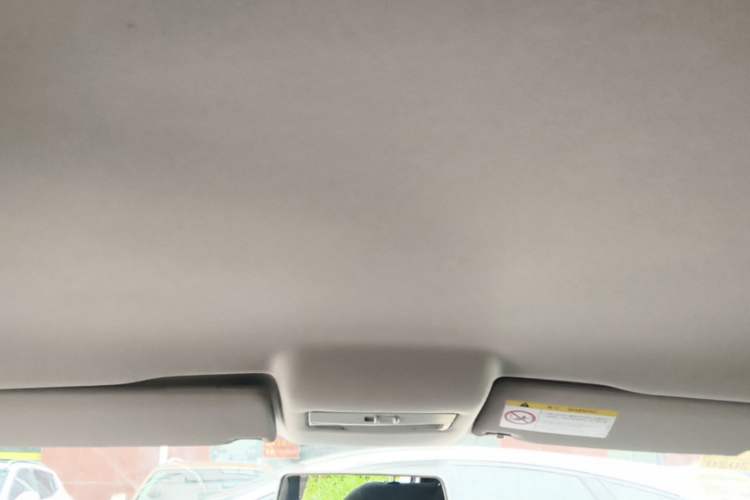 Used Volkswagen Polo 2016 1.4L Manual Fashion Model Headliner