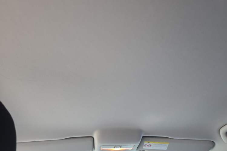 Used Volkswagen Polo 2016 1.4L Manual Fashion Model Headliner