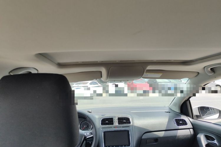 Used Volkswagen Polo 2016 1.6L Automatic Comfort Model Headliner