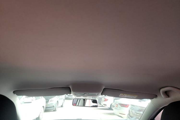 Used Volkswagen Polo 2016 1.4L Manual Fashion Model Headliner