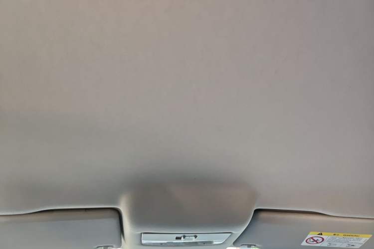 Used Volkswagen Polo 2016 1.4L Manual Fashion Model Headliner