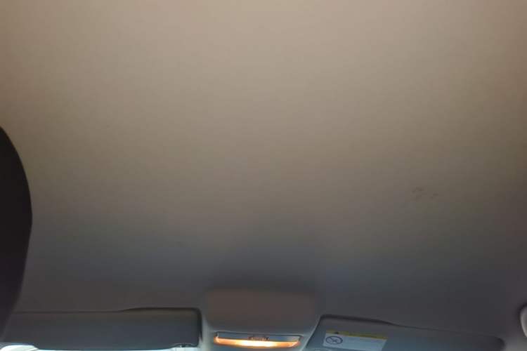 Used Volkswagen Polo 2016 1.4L Manual Fashion Model Headliner
