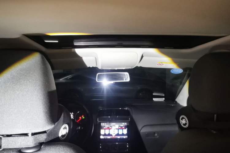 Used Volkswagen Polo 2016 1.6L Automatic Comfort Model Headliner