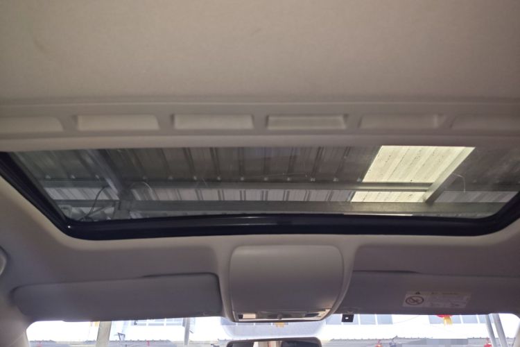 Used Volkswagen Polo 2016 1.6L Automatic Comfort Model Headliner