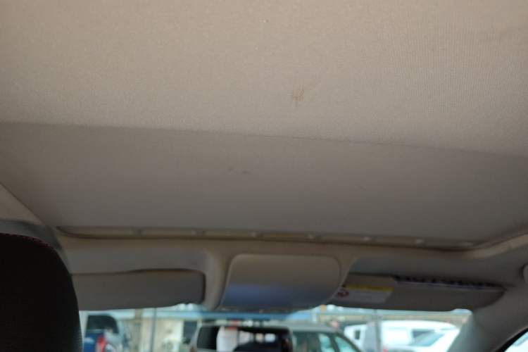 Used Volkswagen Polo 2016 1.6L Automatic Comfort Model Headliner