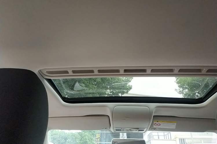 Used Volkswagen Polo 2016 1.6L Automatic Comfort Model Headliner