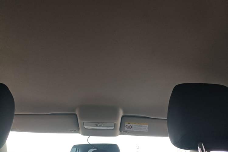 Used Volkswagen Polo 2016 1.4L Manual Fashion Model Headliner