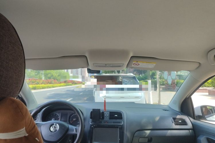 Used Volkswagen Polo 2016 1.4L Manual Fashion Model Headliner