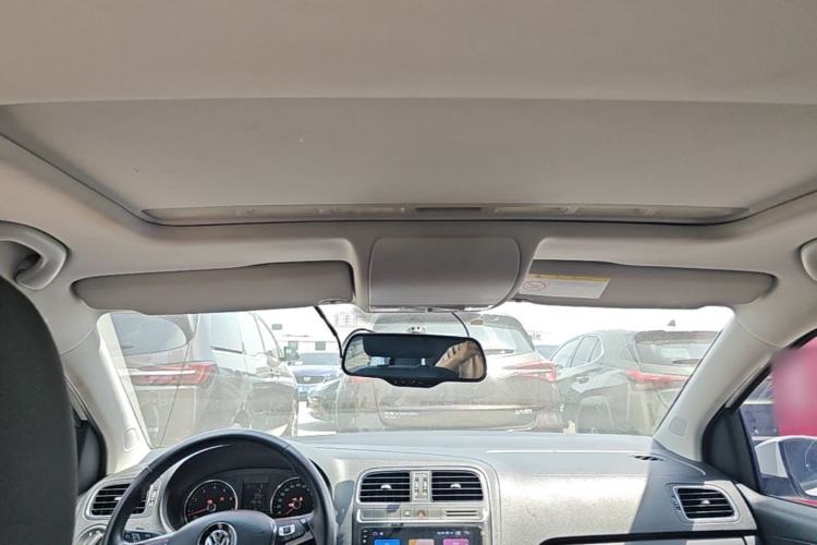 Used Volkswagen Polo 2016 1.6L Automatic Comfort Model Headliner