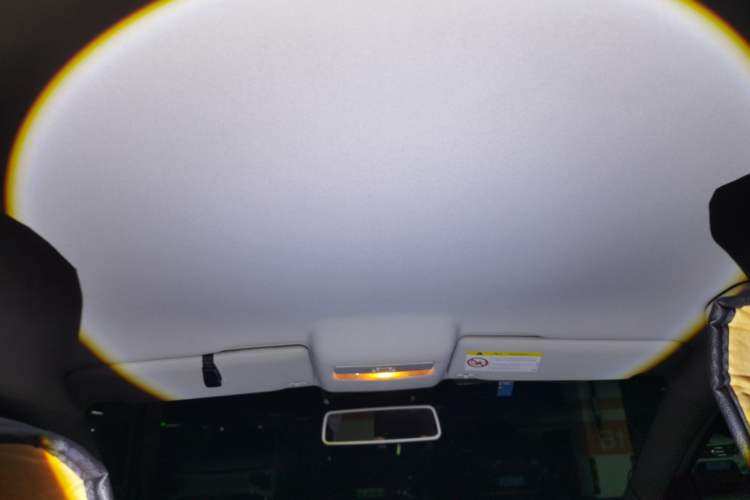 Used Volkswagen Polo 2016 1.4L Manual Fashion Model Headliner