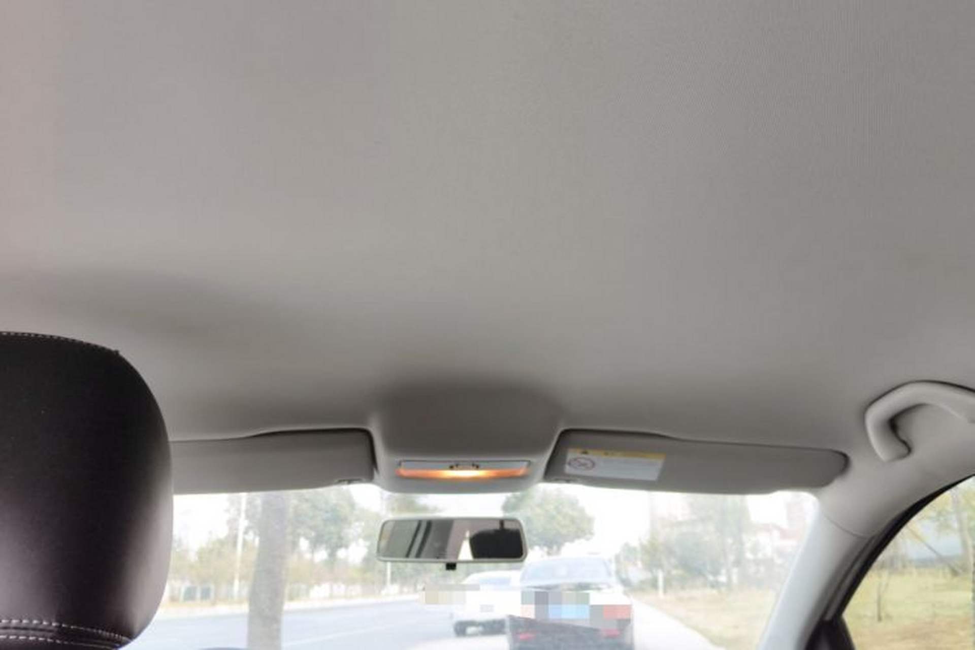 Used Volkswagen Polo 2016 1.4L Manual Fashion Model Headliner