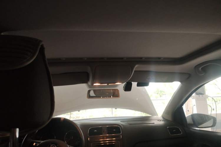 Used Volkswagen Polo 2016 1.6L Automatic Comfort Model Headliner