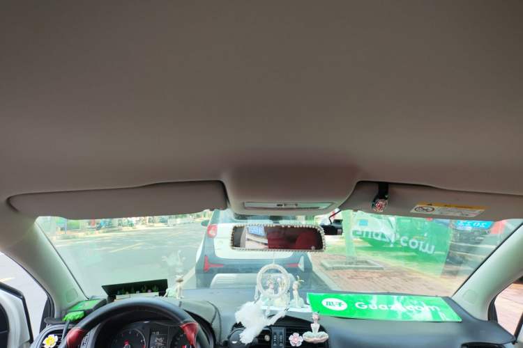 Used Volkswagen Polo 2016 1.4L Manual Fashion Model Headliner