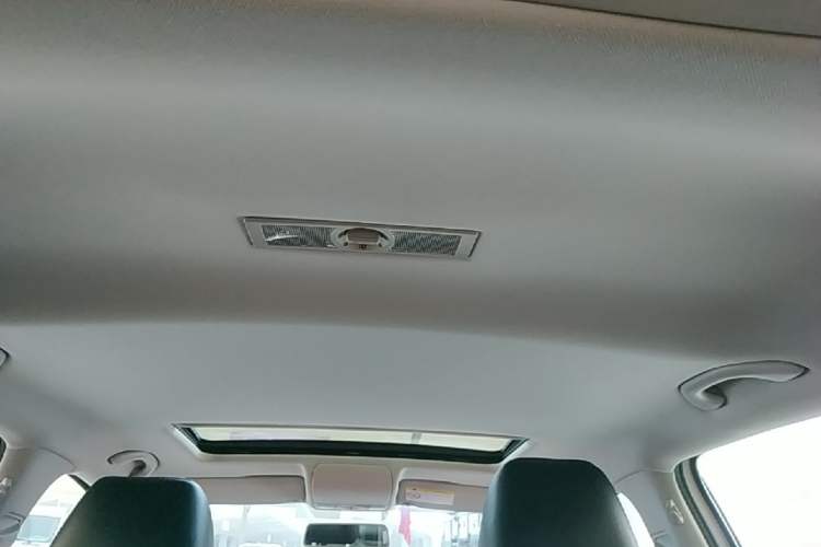 Used Volkswagen Polo 2016 1.6L Automatic Comfort Model Headliner