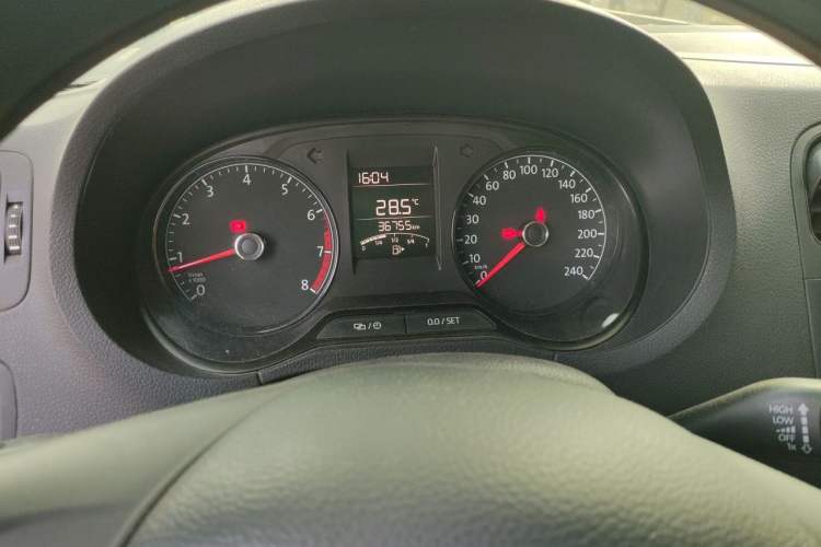 Used Volkswagen Polo 2016 1.4L Manual Fashion Model Instrument Cluster